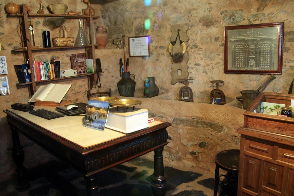 La Boticaria Casa Rural Apartamento Descargamaría Екстериор снимка