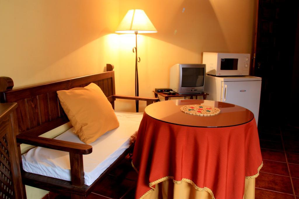 La Boticaria Casa Rural Apartamento Descargamaría Стая снимка