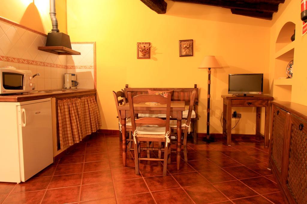 La Boticaria Casa Rural Apartamento Descargamaría Екстериор снимка