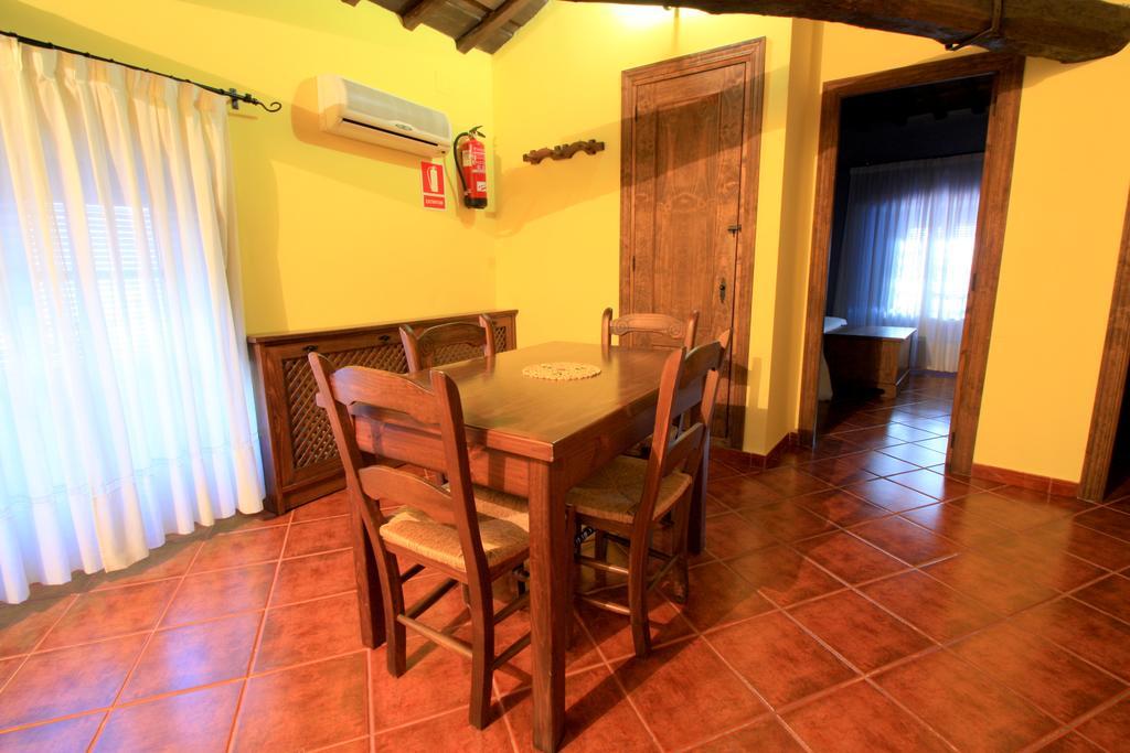 La Boticaria Casa Rural Apartamento Descargamaría Екстериор снимка